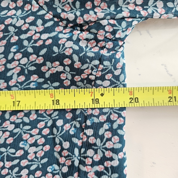 LOFT Floral Tie-Neck Blouse Small | Boho Feminine Layering Top | Soft Fall Color - Picture 4 of 9